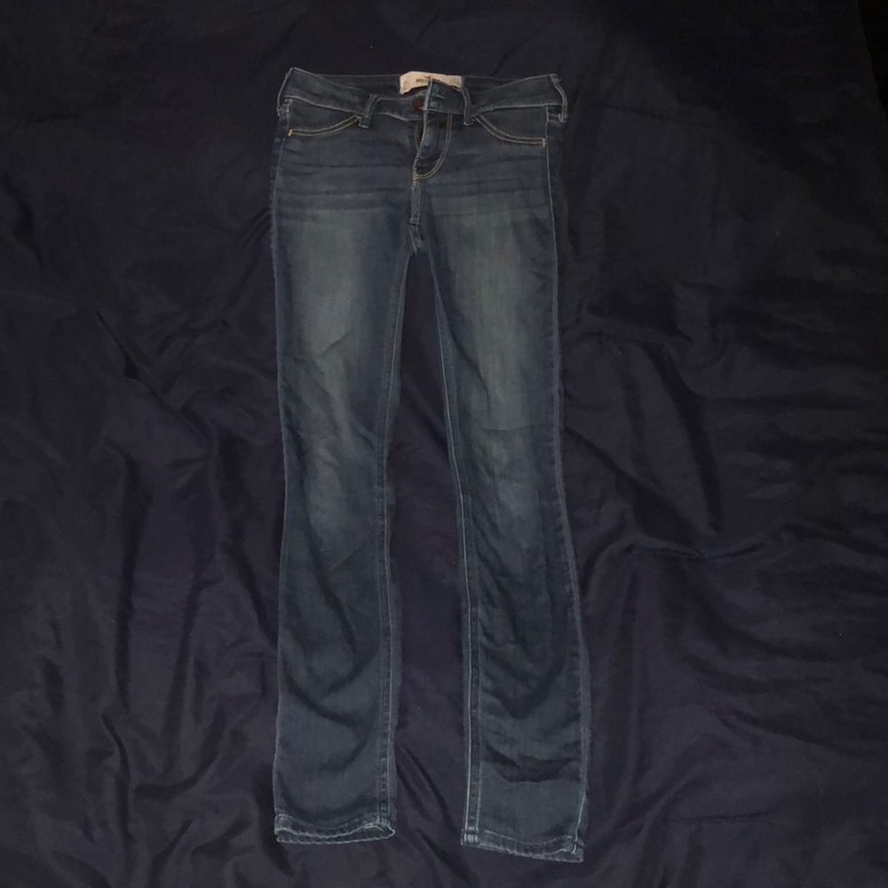Medium Wash Hollister Jeggings. Softest EVER.